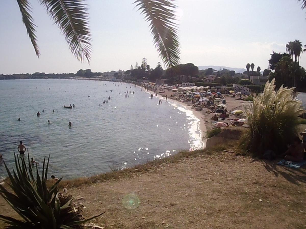 فونتاني بيانكي White Beach Beb المظهر الخارجي الصورة