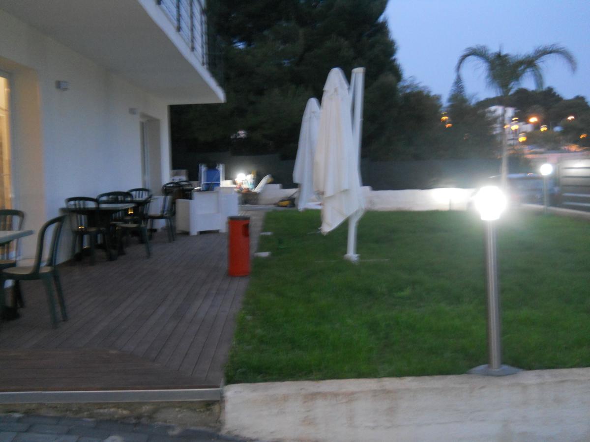 فونتاني بيانكي White Beach Beb المظهر الخارجي الصورة