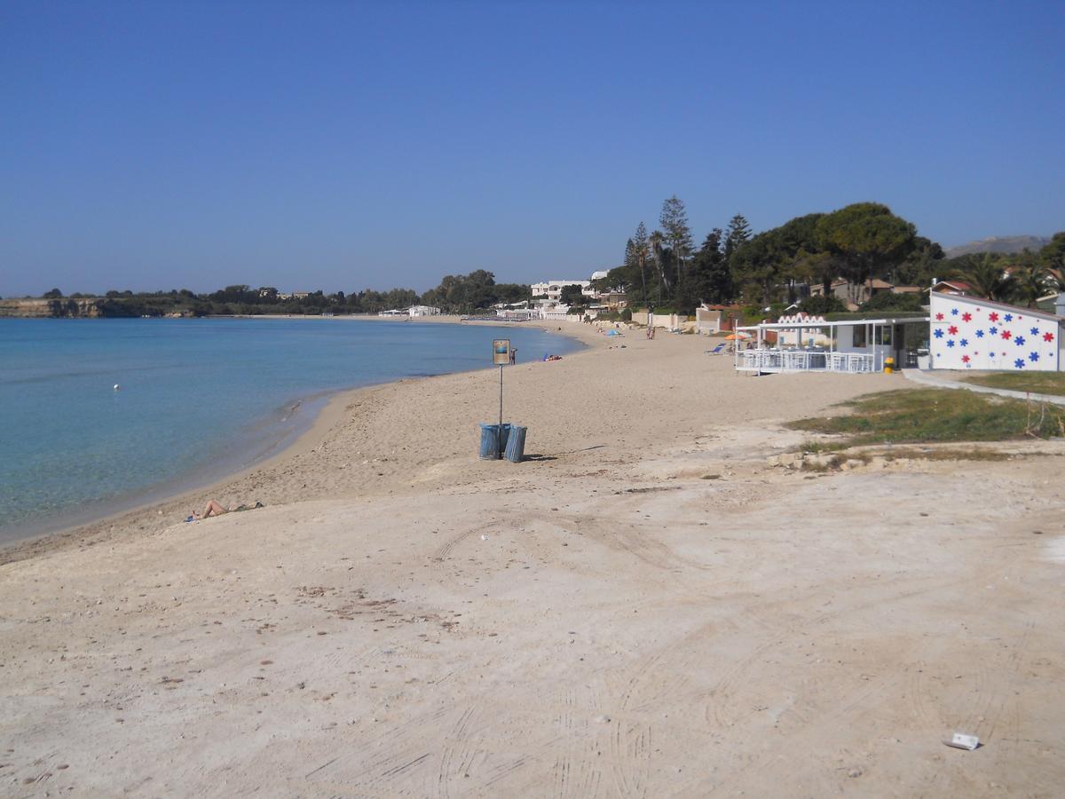 فونتاني بيانكي White Beach Beb المظهر الخارجي الصورة