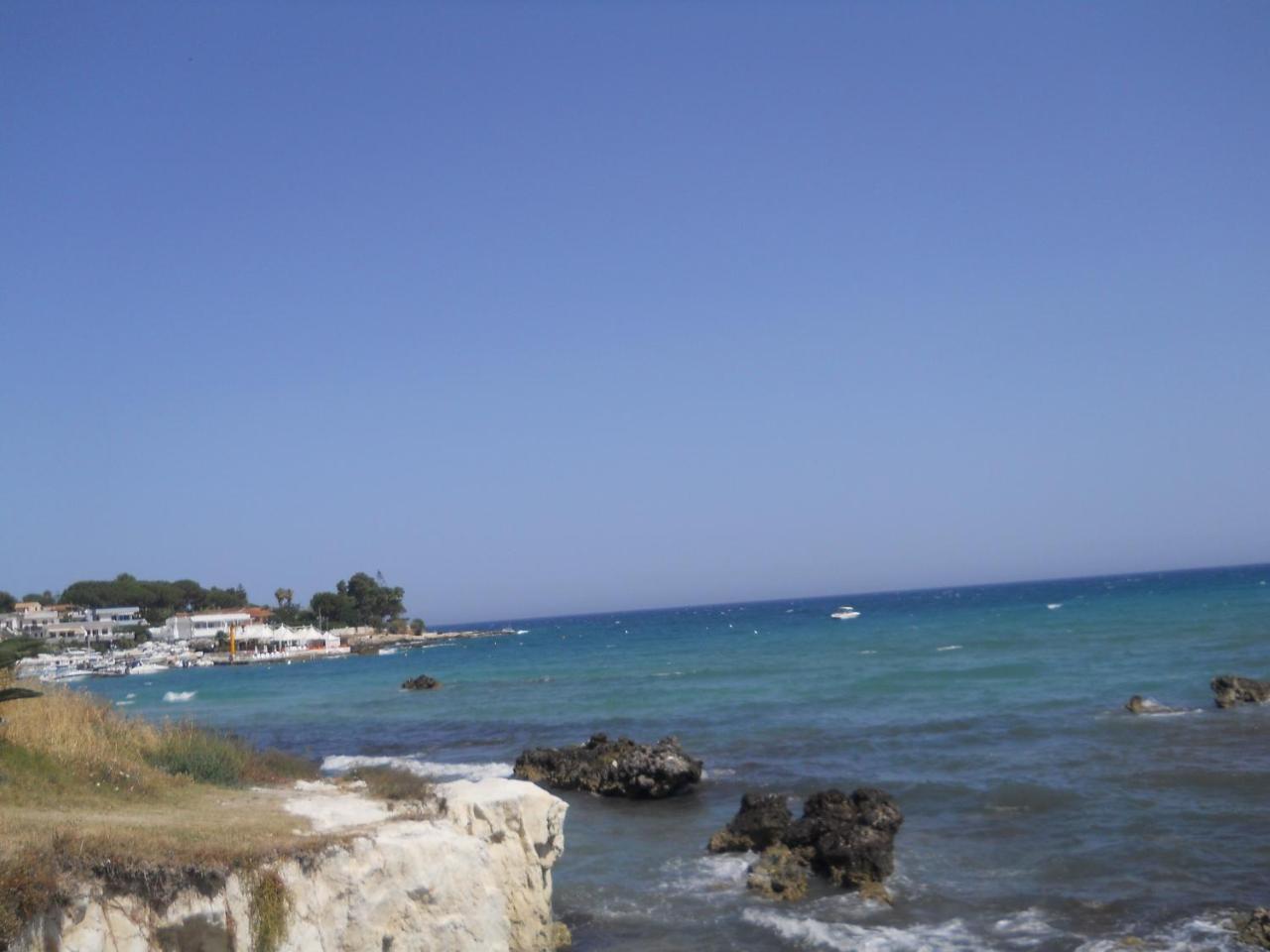 فونتاني بيانكي White Beach Beb المظهر الخارجي الصورة