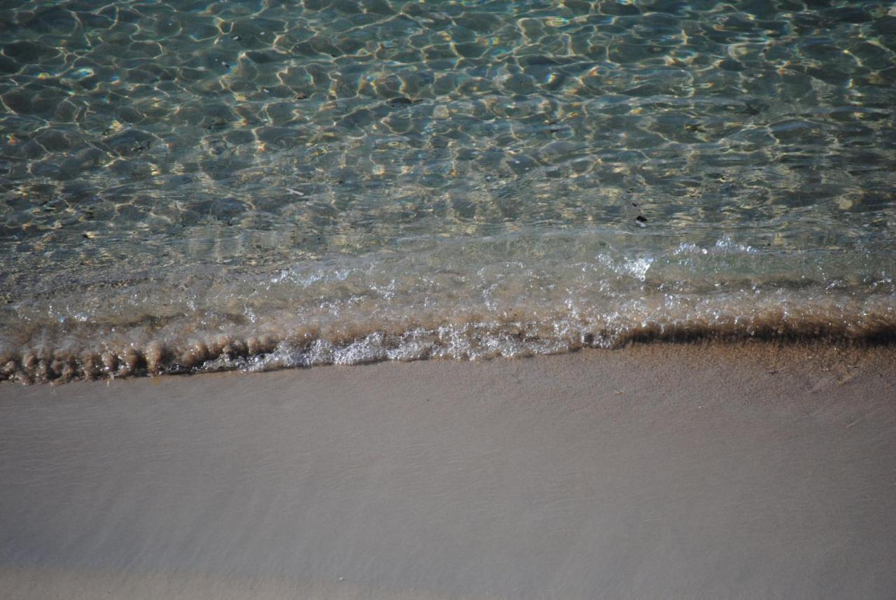 فونتاني بيانكي White Beach Beb المظهر الخارجي الصورة